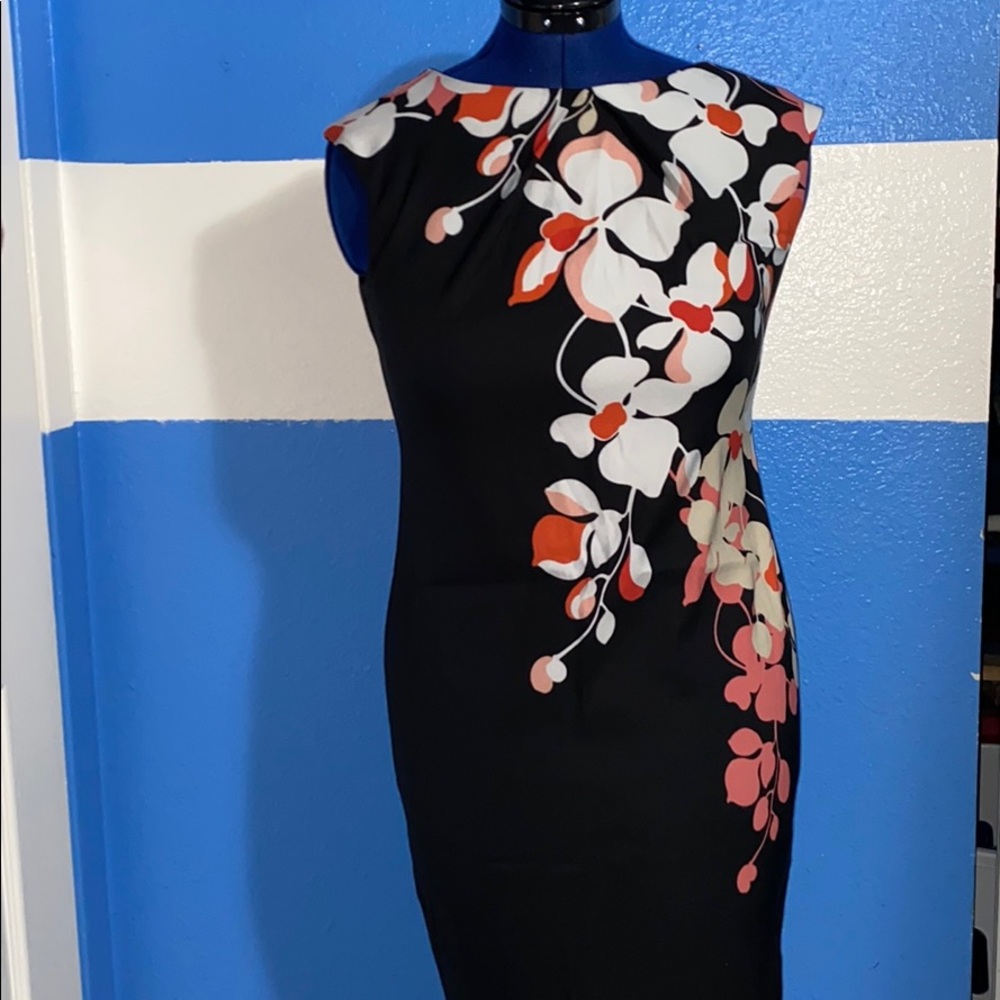 Women’s dress
